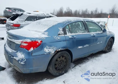 2011 Chrysler 200 Lx z USA, uszkodzony, nr VIN 1C3BC4FBXBN566600